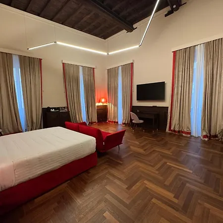 Palazzo Gambirasi Luxury Konukevi Roma