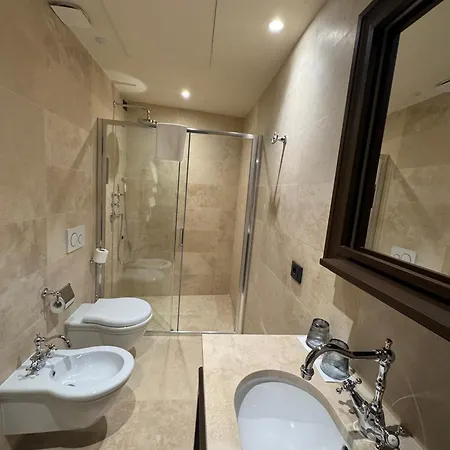 Palazzo Gambirasi Luxury Penzion 4*