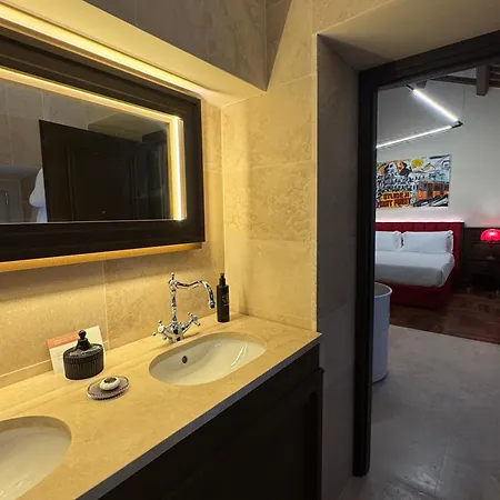 Palazzo Gambirasi Luxury 4* Řím