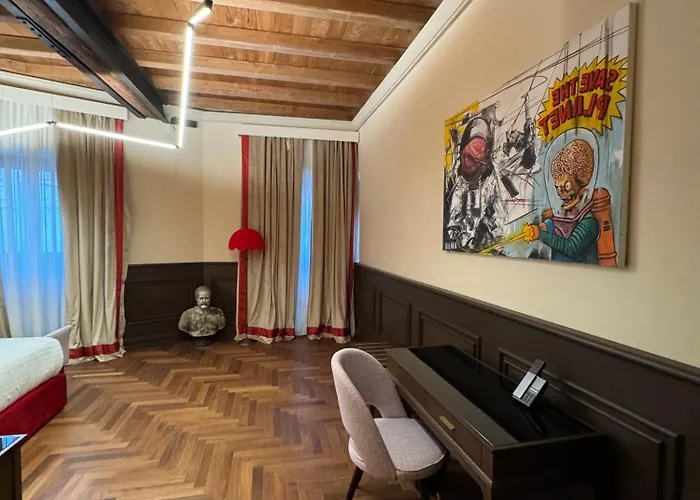 Palazzo Gambirasi Luxury Konukevi 4*