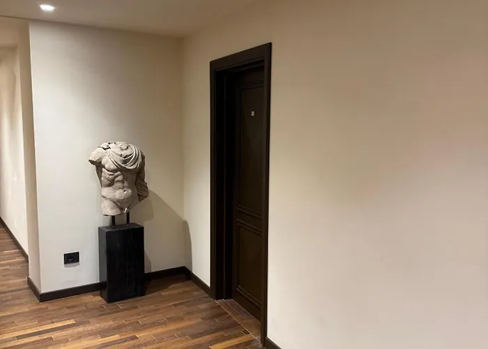 Palazzo Gambirasi Luxury Konukevi